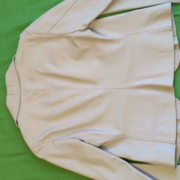 White Italian leather jacket - Picture 5 of 10
